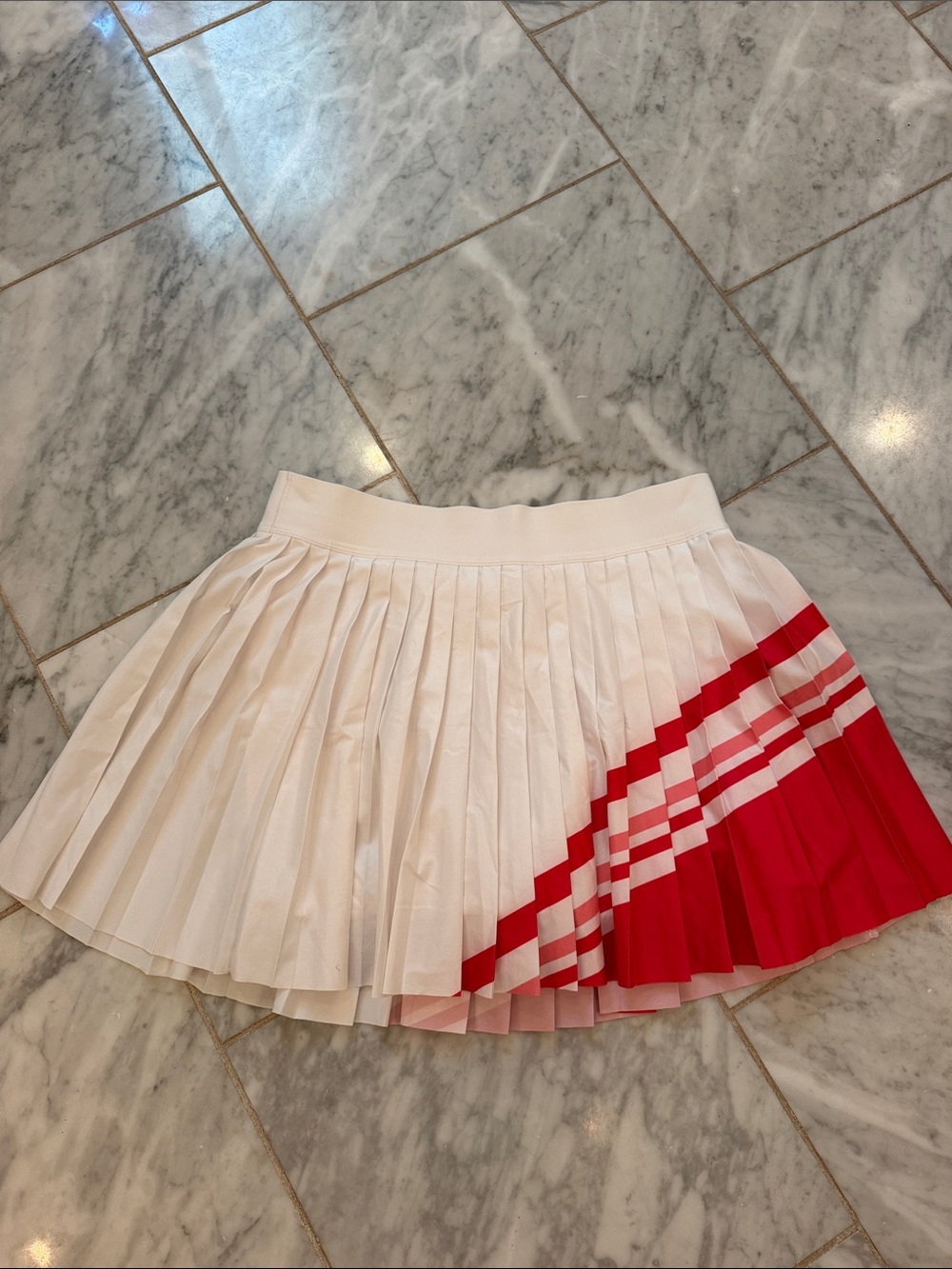 Athleta pleated tennis skirt